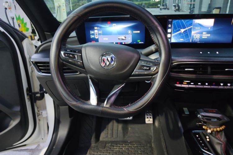 Used Buick Verano 2023 Pro GS Hunter Wind Edition Steering Wheel