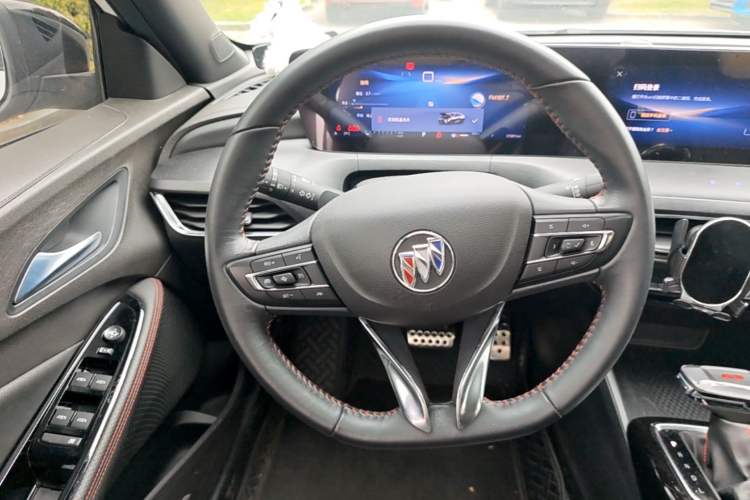 Used Buick Verano 2023 Pro GS Hunter Wind Edition Steering Wheel