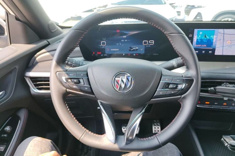 Used Buick Verano 2023 Pro GS Hunter Wind Edition Steering Wheel