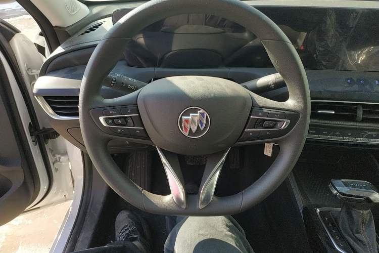 Used Buick Verano 2023 Pro Enjoyment Edition Steering Wheel