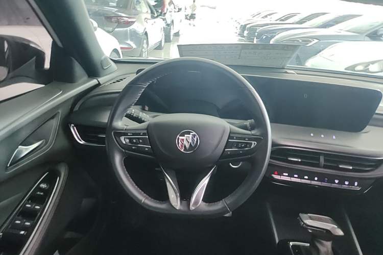 Used Buick Verano 2023 Pro GS Hunter Wind Edition Steering Wheel