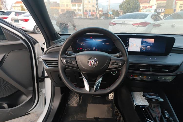 Used Buick Verano 2023 Pro GS Hunter Wind Edition Steering Wheel