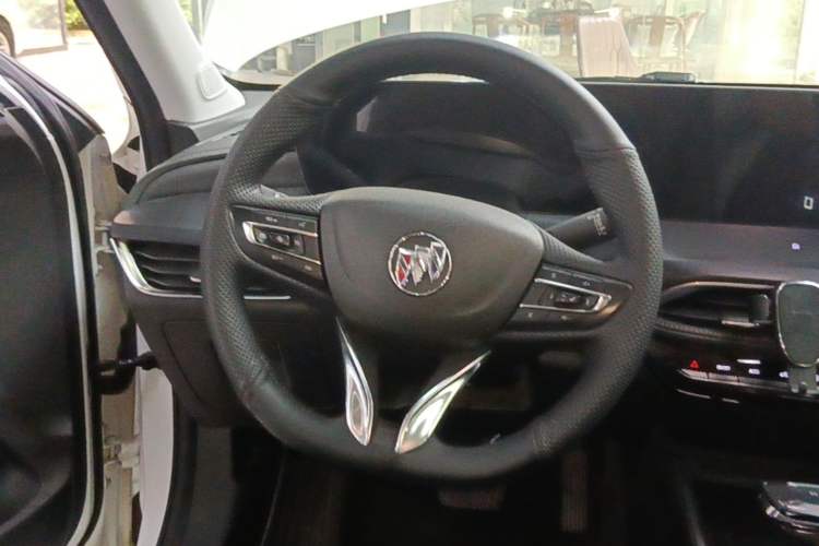 Used Buick Verano 2023 Pro Enjoyment Edition Steering Wheel