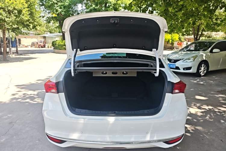 Used Buick Verano 2023 Pro Le Yi Edition Trunk