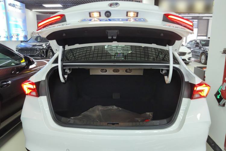 Used Buick Verano 2023 Pro Le Yi Edition Trunk