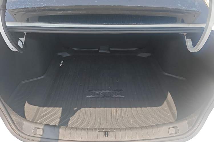Used Buick Verano 2023 Pro Le Yi Edition Trunk