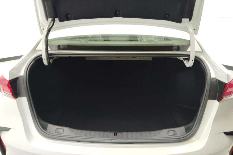 Used Buick Verano 2023 Pro GS Swift Edition Trunk