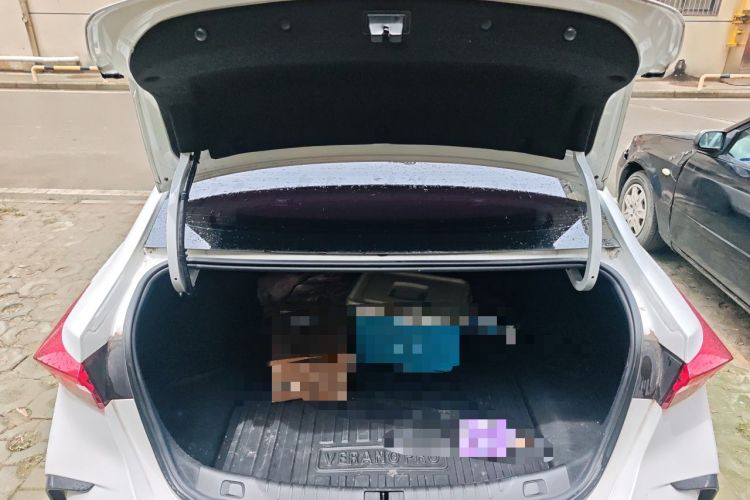 Used Buick Verano 2023 Pro GS Hunter Wind Edition Trunk