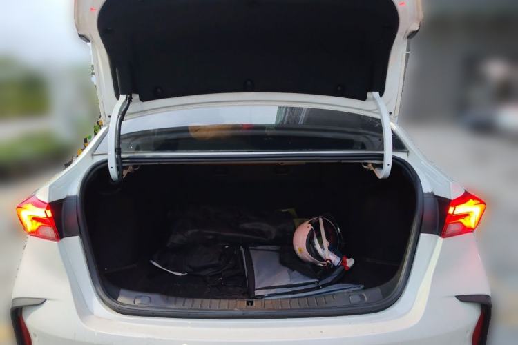 Used Buick Verano 2023 Pro GS Hunter Wind Edition Trunk