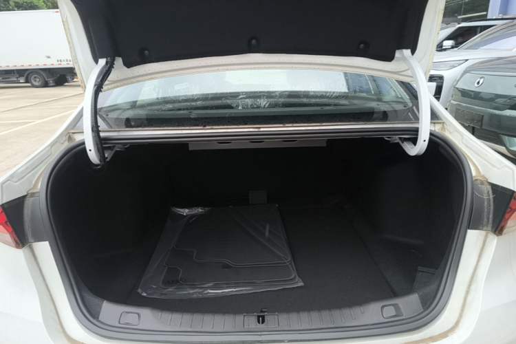 Used Buick Verano 2023 Pro Enjoyment Edition Trunk