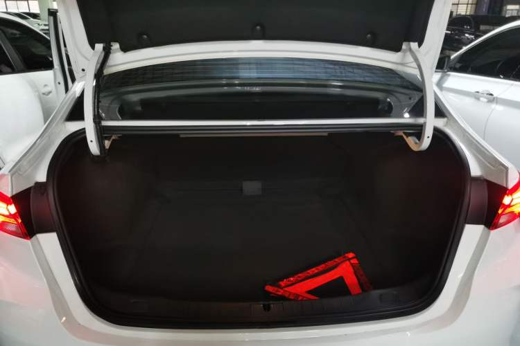 Used Buick Verano 2023 Pro Enjoyment Edition Trunk