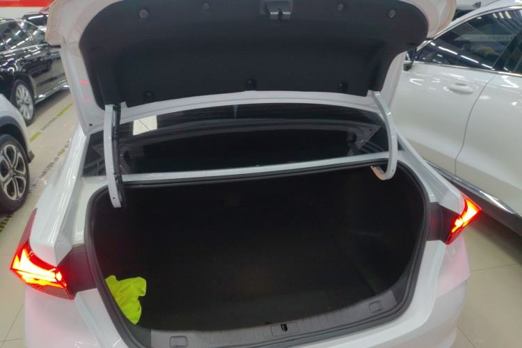 Used Buick Verano 2023 Pro Enjoyment Edition Trunk