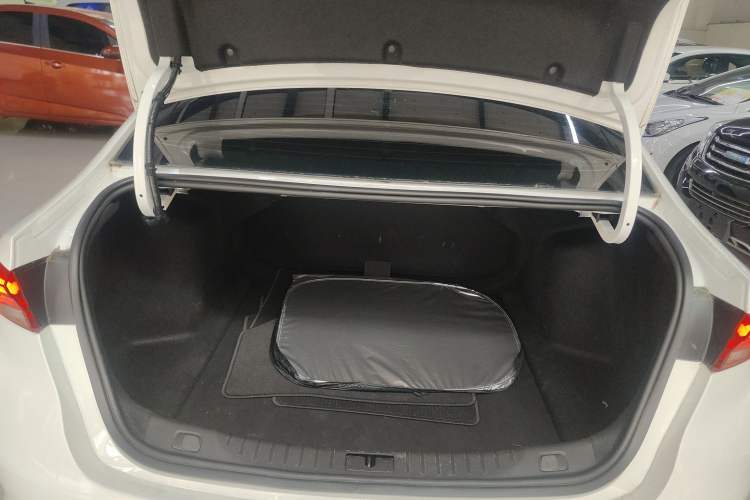 Used Buick Verano 2023 Pro Le Yi Edition Trunk