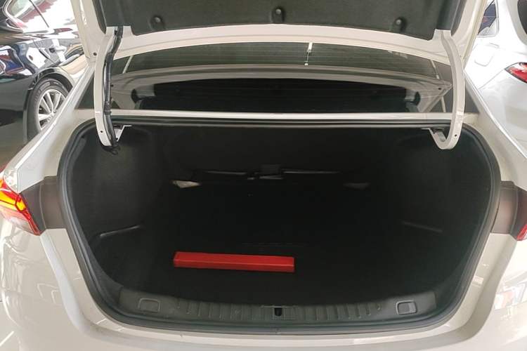 Used Buick Verano 2023 Pro Enjoyment Edition Trunk