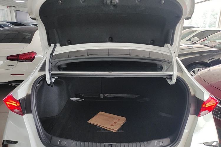 Used Buick Verano 2023 Pro GS Hunter Wind Edition Trunk