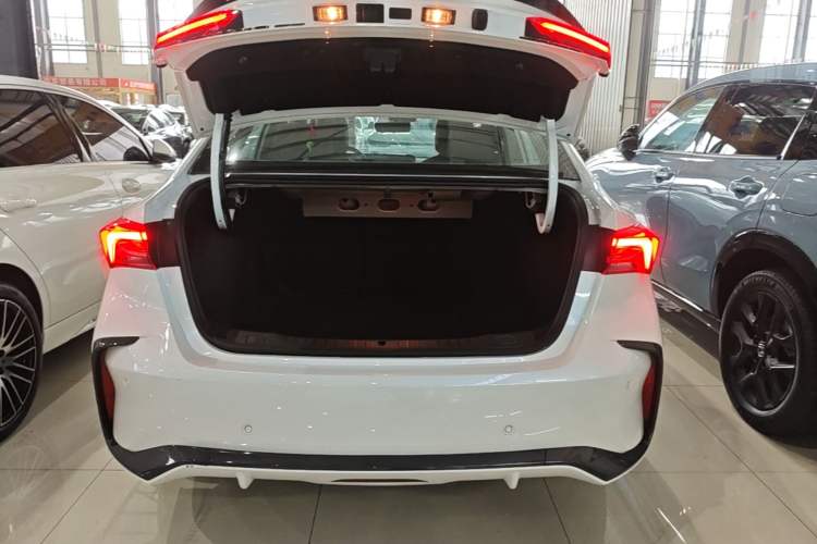 Used Buick Verano 2023 Pro GS Swift Edition Trunk