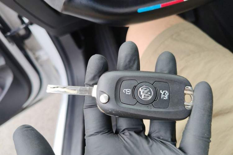Used Buick Verano 2023 Pro Enjoyment Edition Vehicle Key