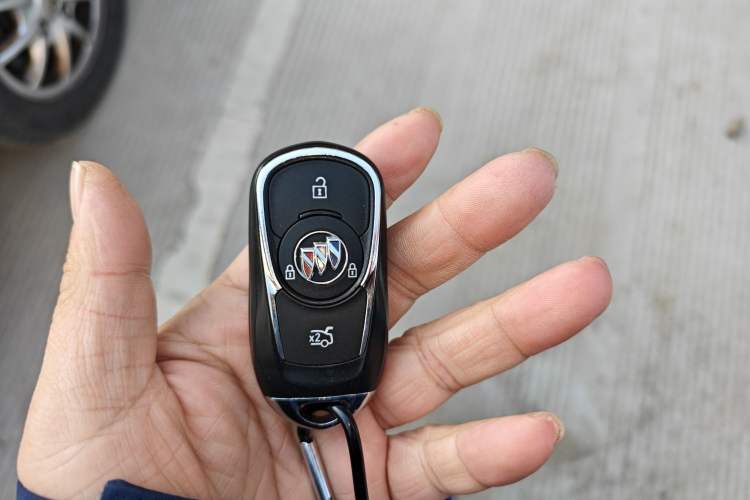 Used Buick Verano 2023 Pro GS Swift Edition Vehicle Key