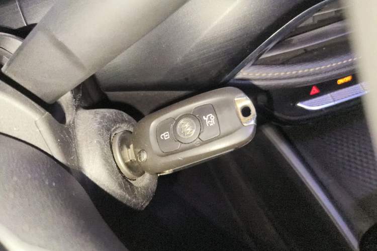 Used Buick Verano 2023 Pro Enjoyment Edition Vehicle Key