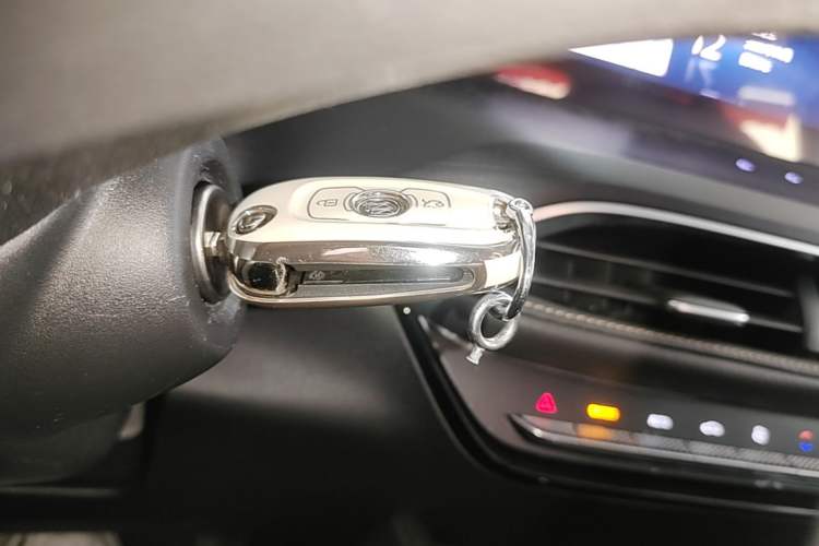Used Buick Verano 2023 Pro Enjoyment Edition Vehicle Key