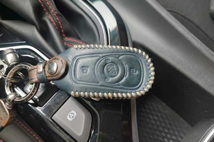 Used Buick Verano 2023 Pro GS Hunter Wind Edition Vehicle Key