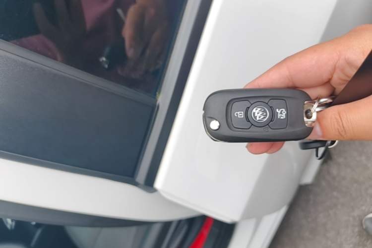 Used Buick Verano 2023 Pro Enjoyment Edition Vehicle Key