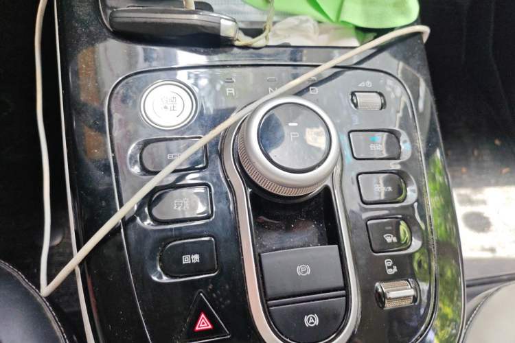 Used BYD D1 2021 Leading Edition Gear Lever