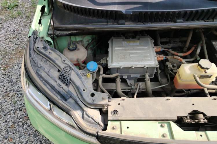 Used BYD D1 2021 Leading Edition Engine Bay Right