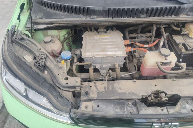 Used BYD D1 2021 Leading Edition Engine Bay Right