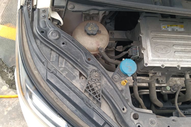 Used BYD D1 2021 Leading Edition Engine Bay Right