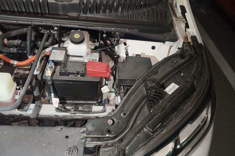 Used BYD D1 2021 Leading Edition Engine Bay Left