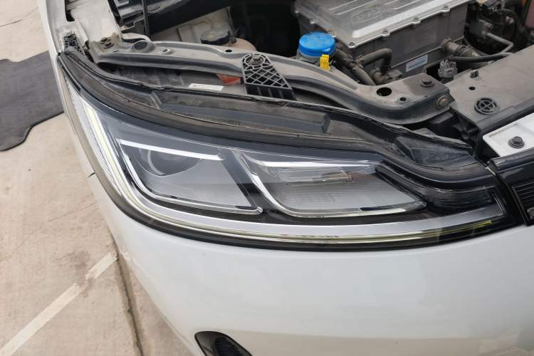 Used BYD D1 2021 Leading Edition Right Front Headlight