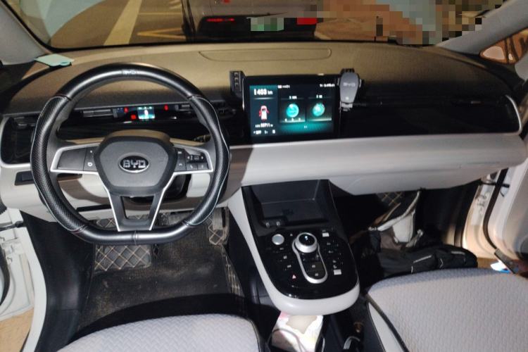 Used BYD D1 2022 Comfort Edition Center Console