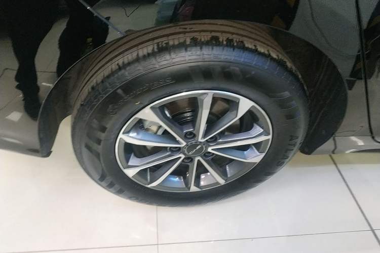 Used BYD Destroyer 05 2024 HONOR Edition DM-i 55KM Luxury Model Exterior 8