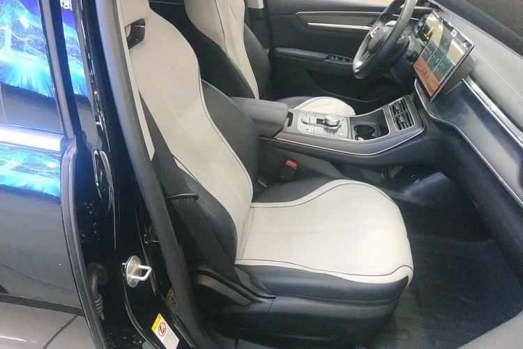 Used BYD Destroyer 05 2024 HONOR Edition DM-i 55KM Luxury Model Right Front Seat