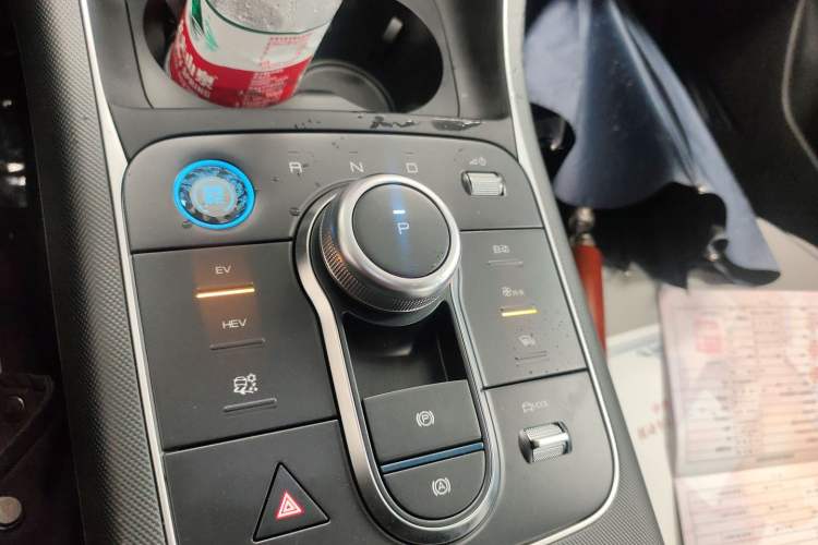 Used BYD Destroyer 05 2024 HONOR Edition DM-i 55KM Luxury Model Gear Lever