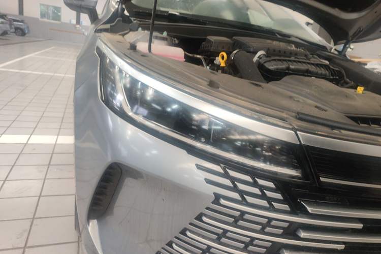 Used BYD Destroyer 05 2024 HONOR Edition DM-i 55KM Luxury Model Right Front Headlight