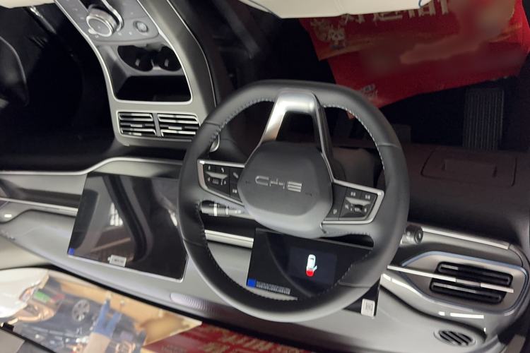 Used BYD Destroyer 05 2024 HONOR Edition DM-i 55KM Luxury Model Audio And AC Panel