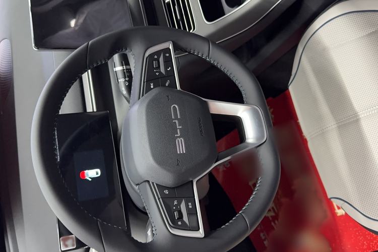 Used BYD Destroyer 05 2024 HONOR Edition DM-i 55KM Luxury Model Steering Wheel