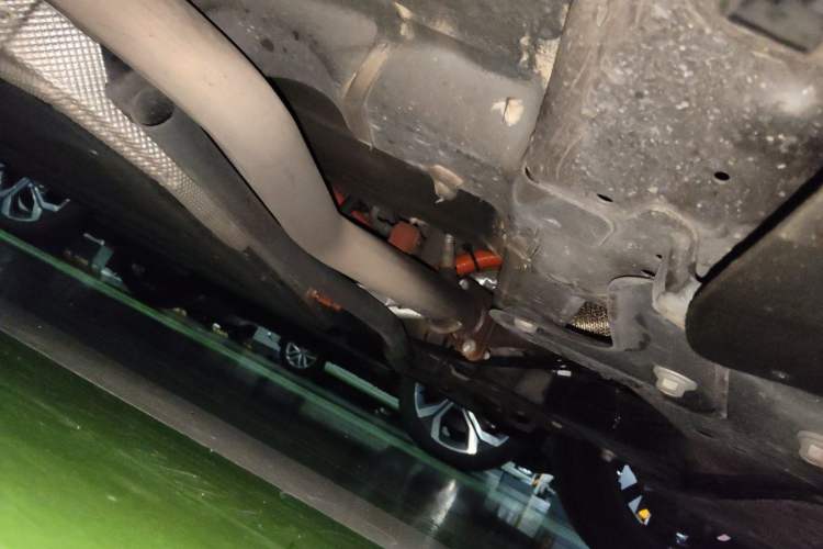 Used BYD Destroyer 05 2022 DM-i 120KM Prestige Model Chassis Front Right