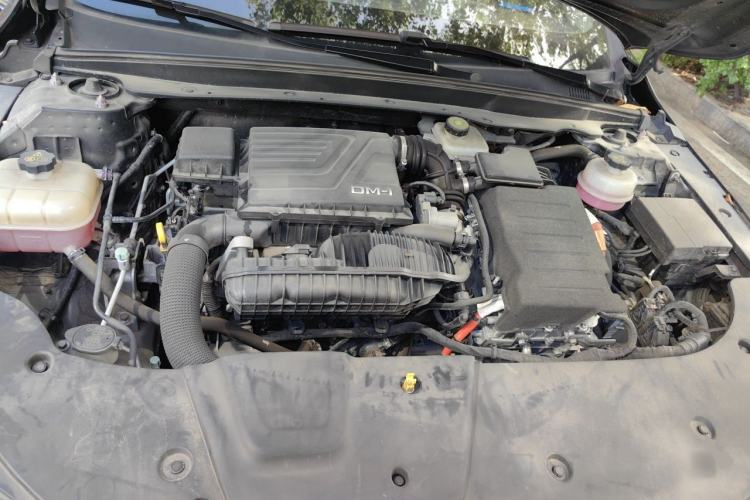 Used BYD Destroyer 05 2022 DM-i 120KM Prestige Model Engine Bay
