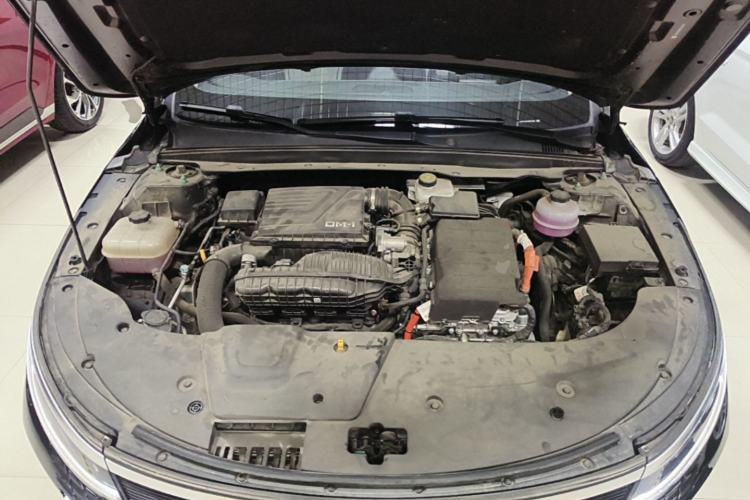 Used BYD Destroyer 05 2022 DM-i 55KM Comfort Model Engine Bay