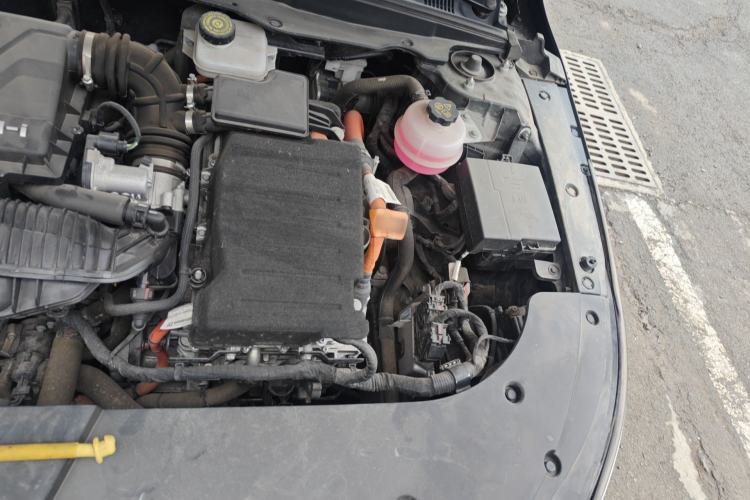 Used BYD Destroyer 05 2022 DM-i 55KM Prestige Model Engine Bay Left