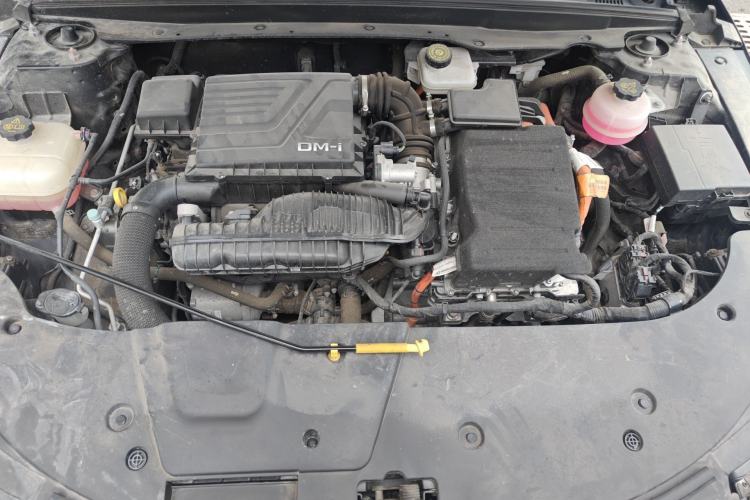 Used BYD Destroyer 05 2022 DM-i 55KM Prestige Model Engine Bay