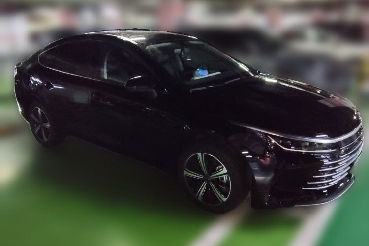 Used BYD Destroyer 05 2022 DM-i 120KM Prestige Model Front Right 45 Deg