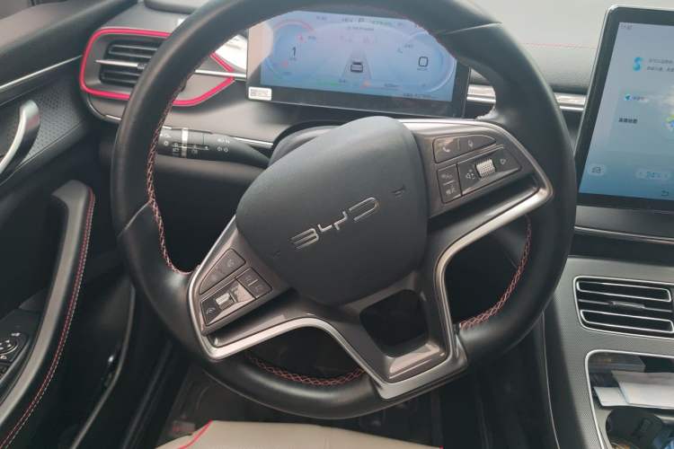 Used BYD Destroyer 05 2022 DM-i 55KM Prestige Model Steering Wheel