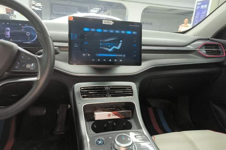 Used BYD Destroyer 05 2022 DM-i 55KM Prestige Model Audio And AC Panel