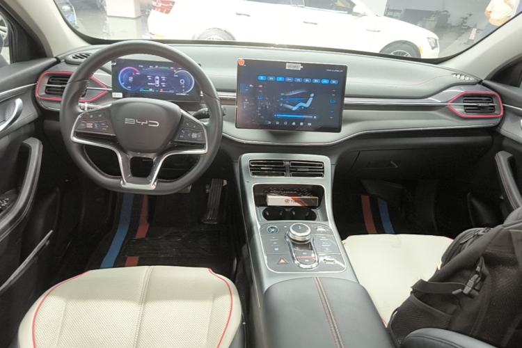 Used BYD Destroyer 05 2022 DM-i 55KM Prestige Model Center Console