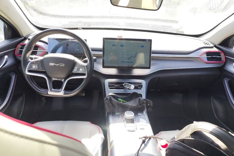Used BYD Destroyer 05 2022 DM-i 55KM Prestige Model Center Console
