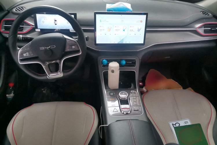 Used BYD Destroyer 05 2022 DM-i 55KM Prestige Model Center Console